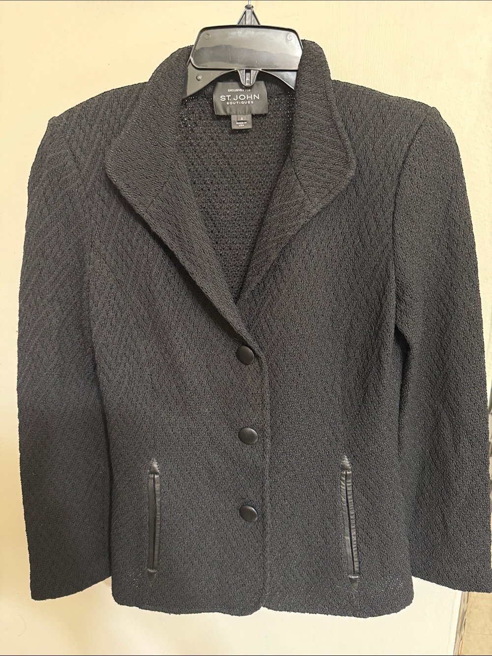 St John boutiques black blazer size 2